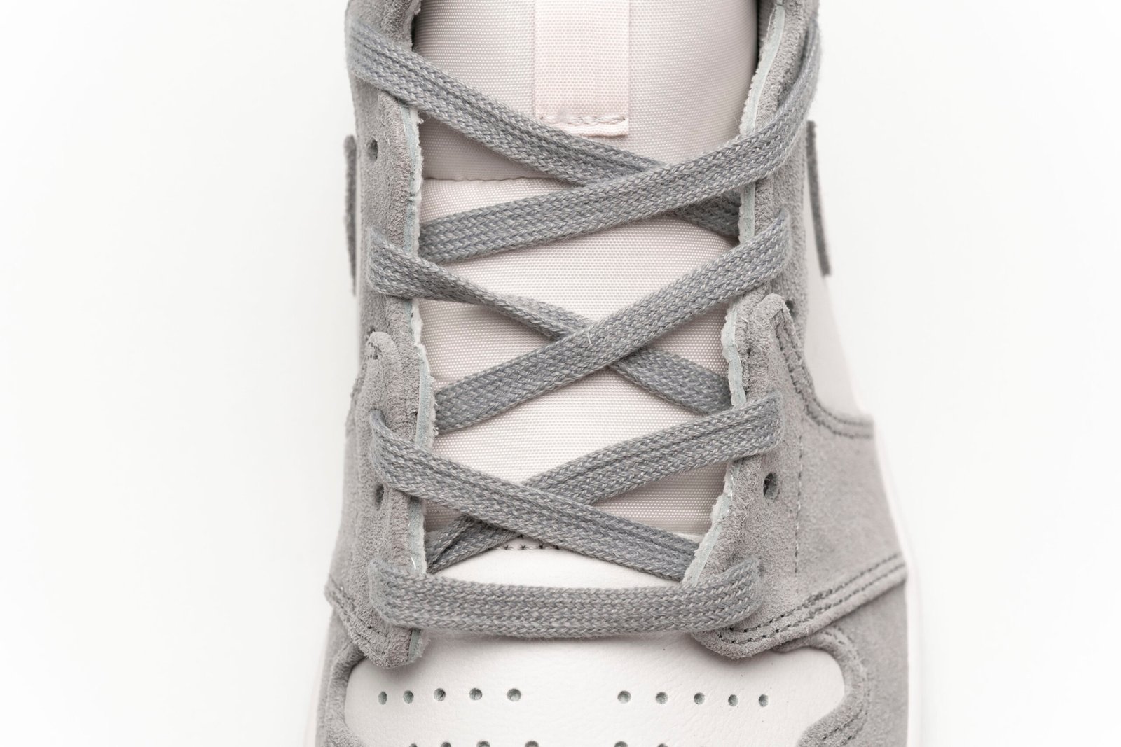 Air Jordan 1 Retro High Pale Ivory - Image 7