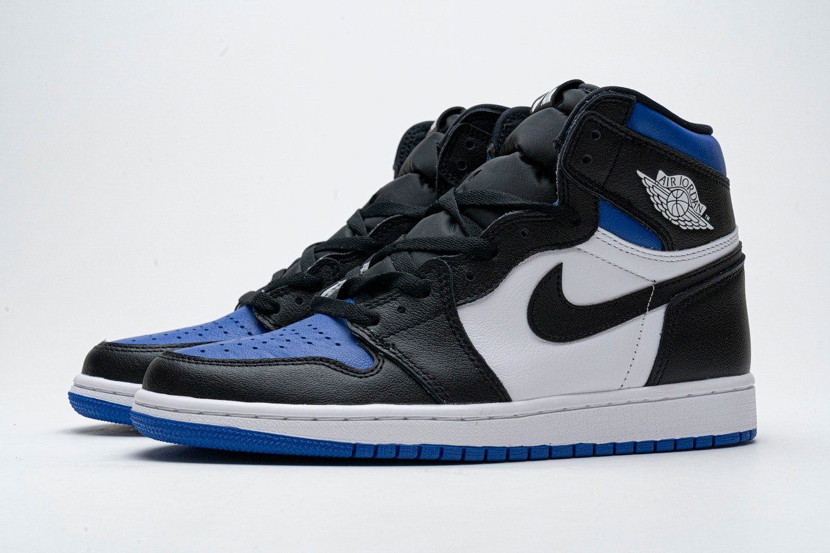 Air Jordan 1 Retro High Royal Toe - Image 2