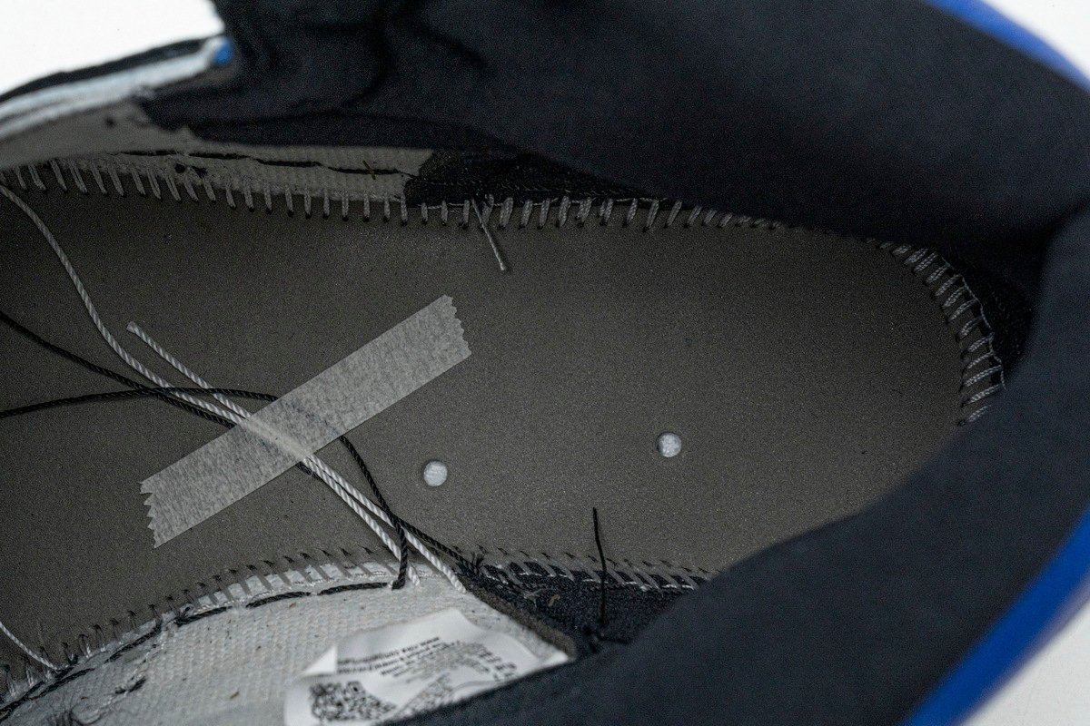 Air Jordan 1 Retro High Royal Toe - Image 11