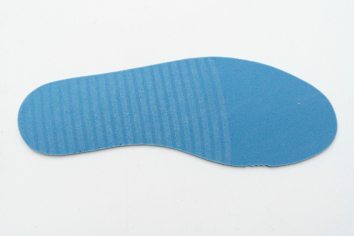 Air Jordan 1 Retro High Royal Toe - Image 13