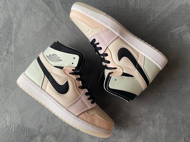 Air Jordan 1 Zoom CMFT Easter (W)? - Image 12