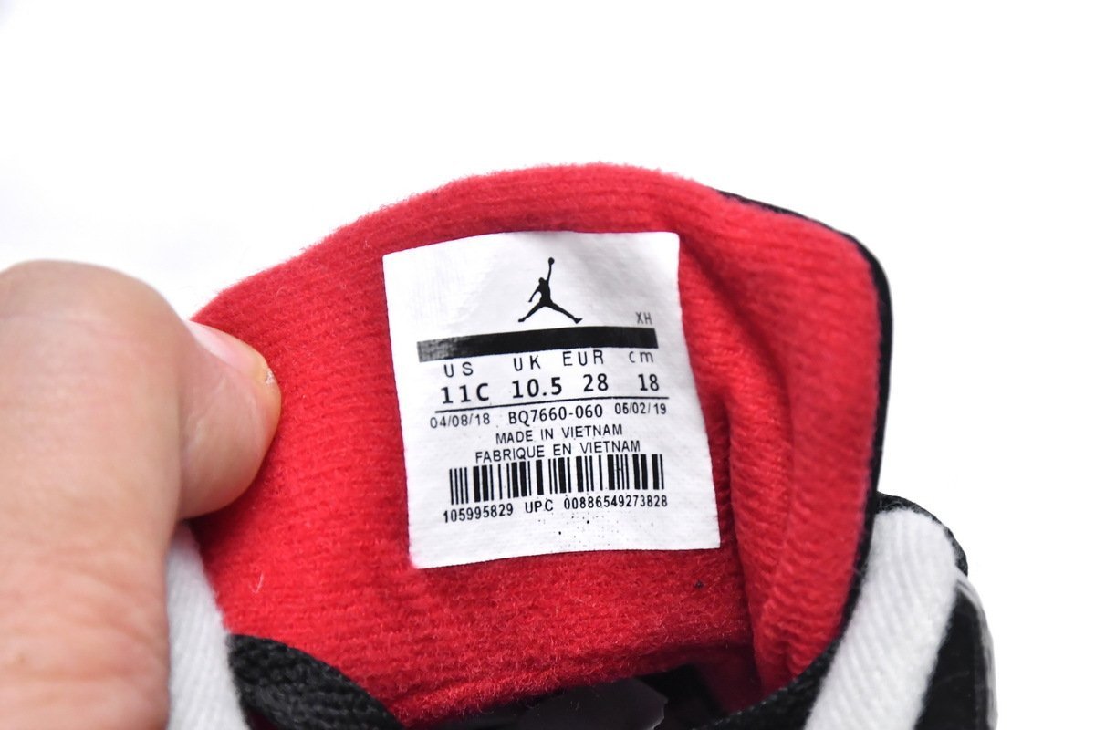 Air Jordan 4 Retro PS Bred(Kids) - Image 3