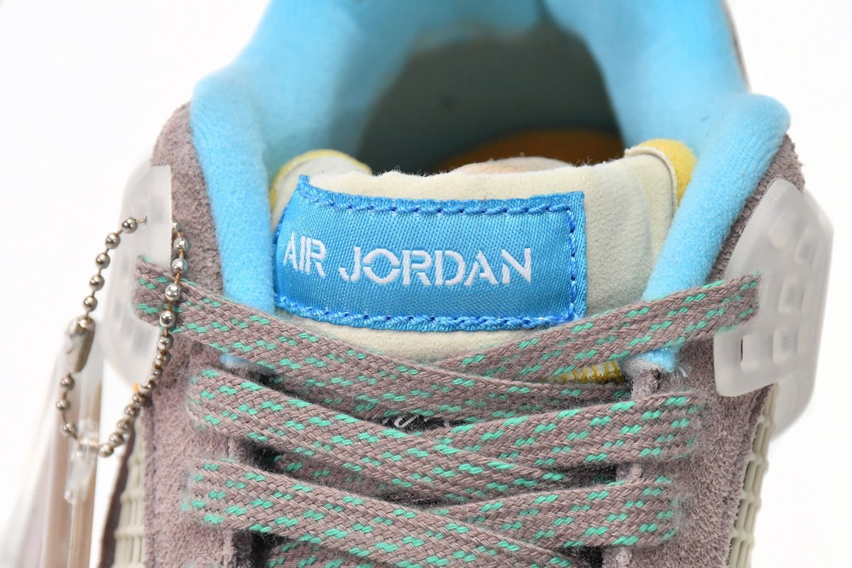 Air Jordan 4 Retro SP 30th Anniversary Union Taupe Haze? - Image 8
