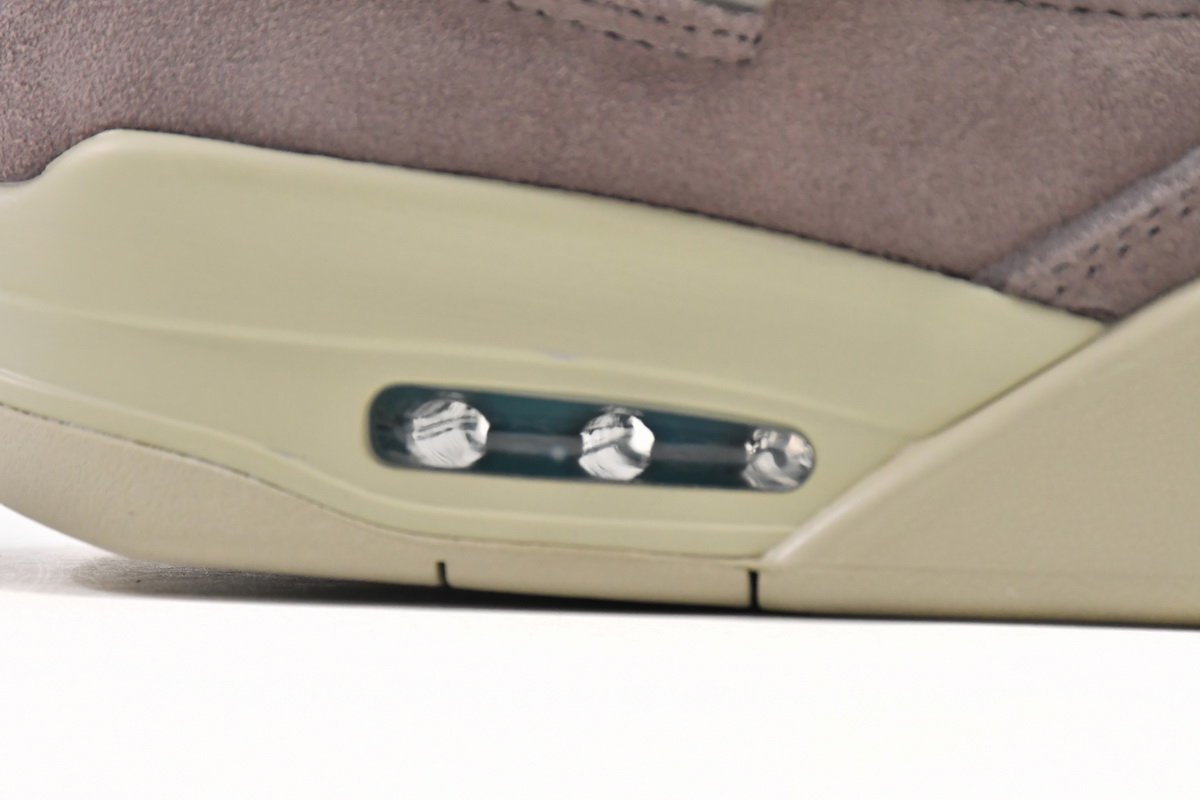 Air Jordan 4 Retro SP 30th Anniversary Union Taupe Haze? - Image 9