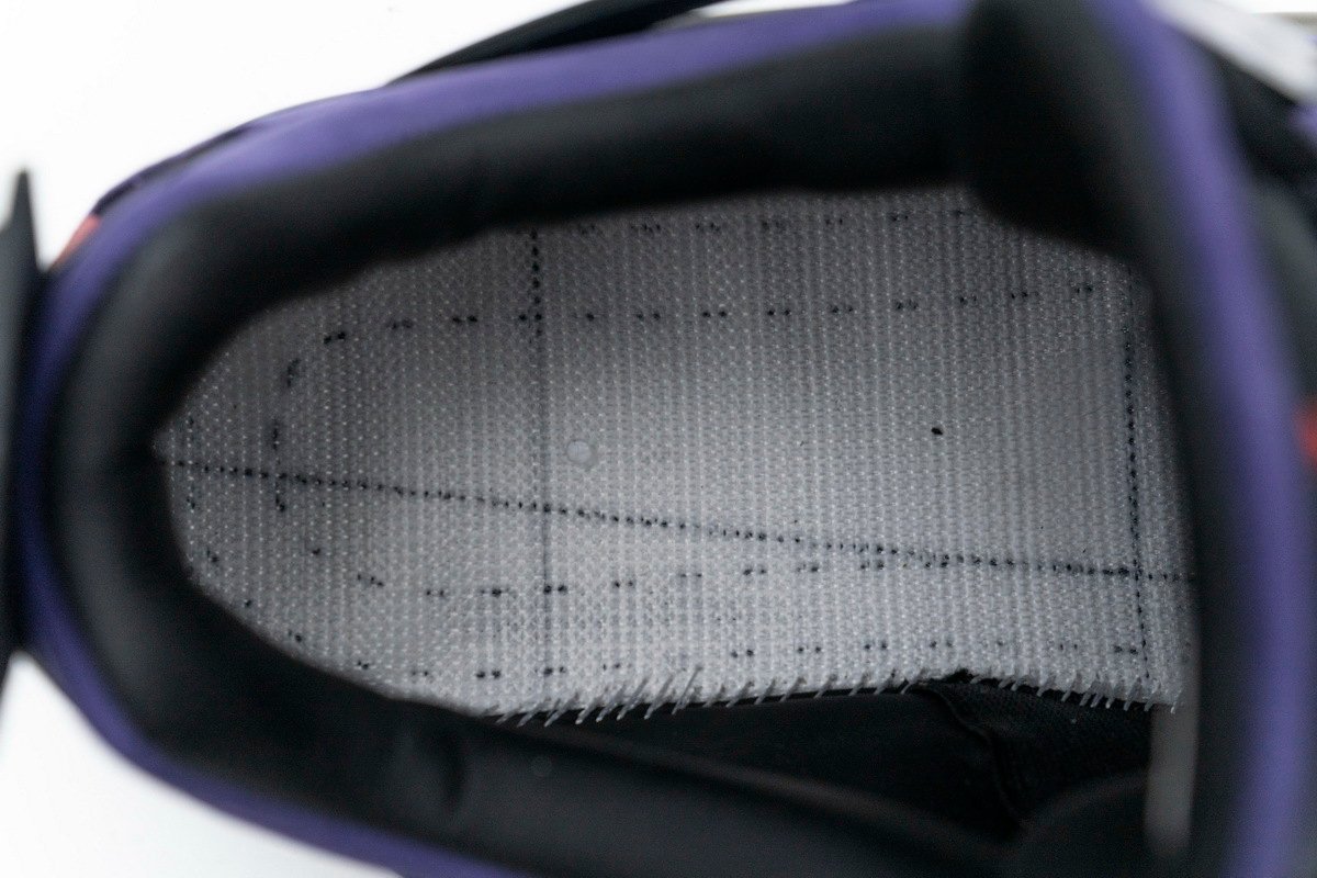 Air Jordan 4 Retro Travis Scott Purple - Image 12