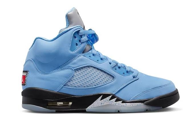 Jordan 5 Retro Retro UNC University Blue