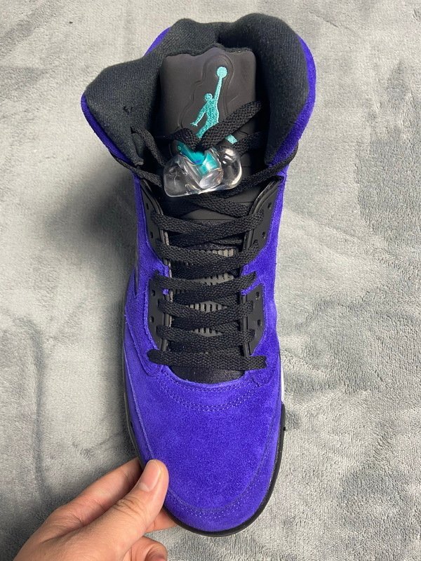 Jordan 5 Retro Alternate Grape - Image 3