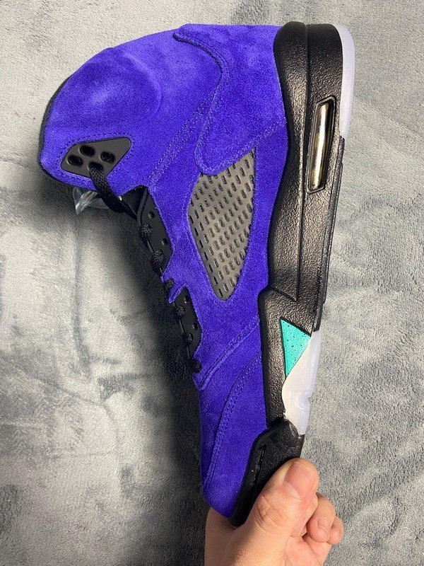 Jordan 5 Retro Alternate Grape - Image 4