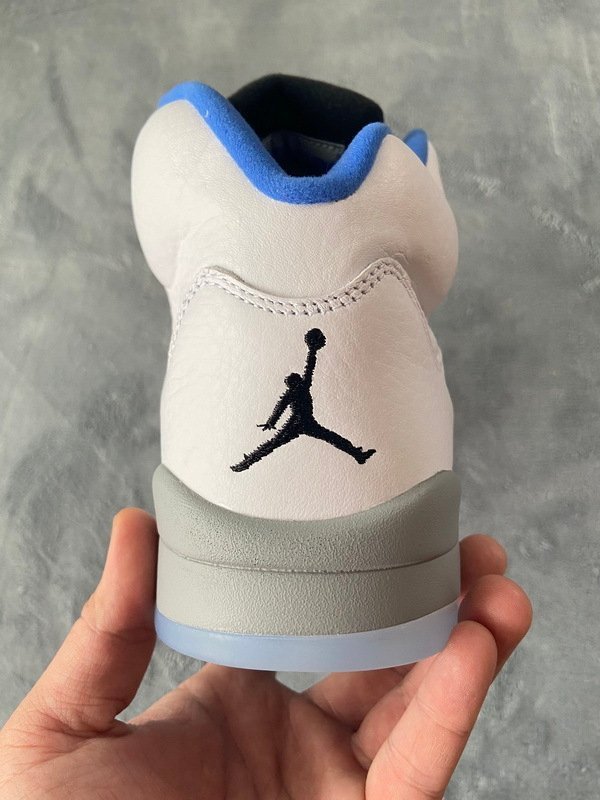 Jordan 5 Retro White Stealth (2021) - Image 8