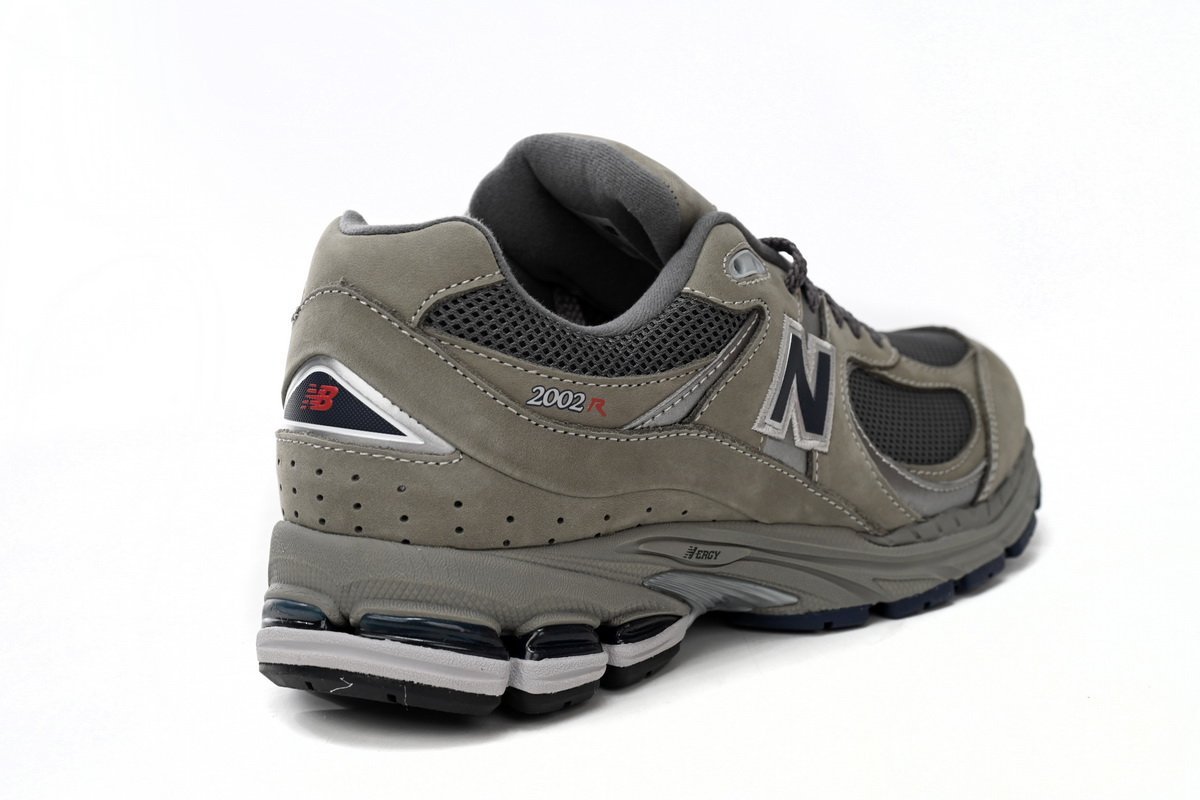 New Balance 2002R Golden Ash - Image 3