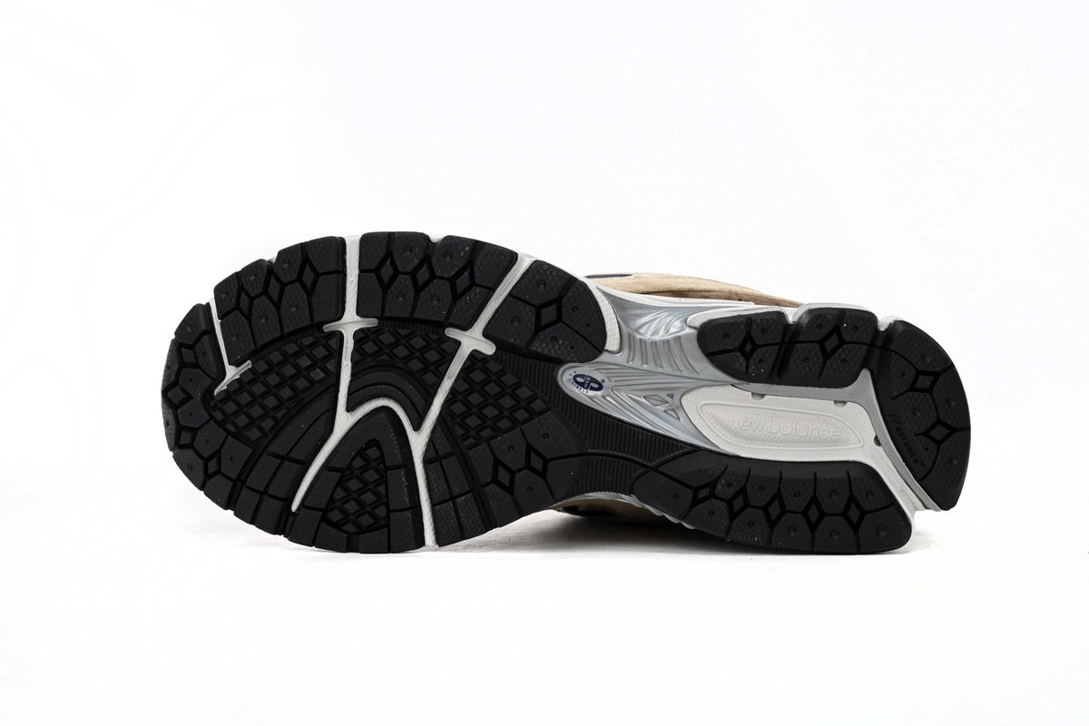 New Balance 2002R Kha Ki - Image 10