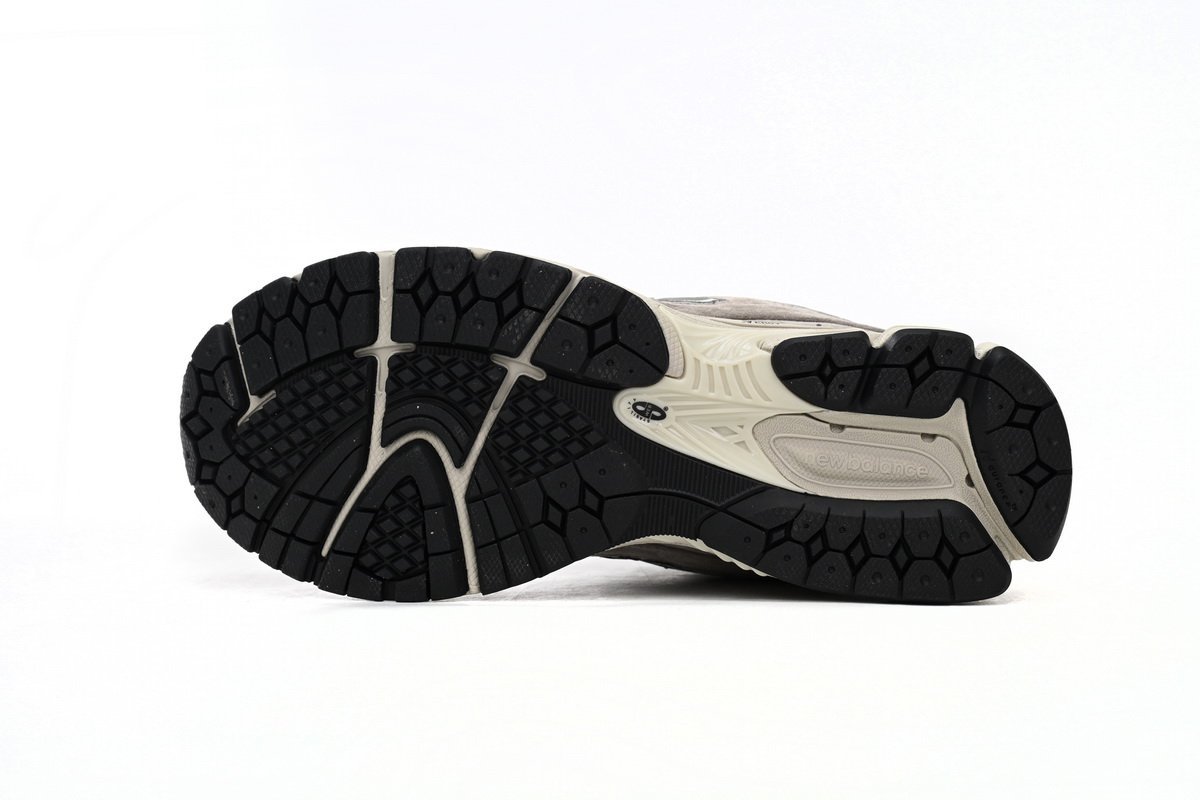 New Balance 2002R Primordial Ash - Image 10