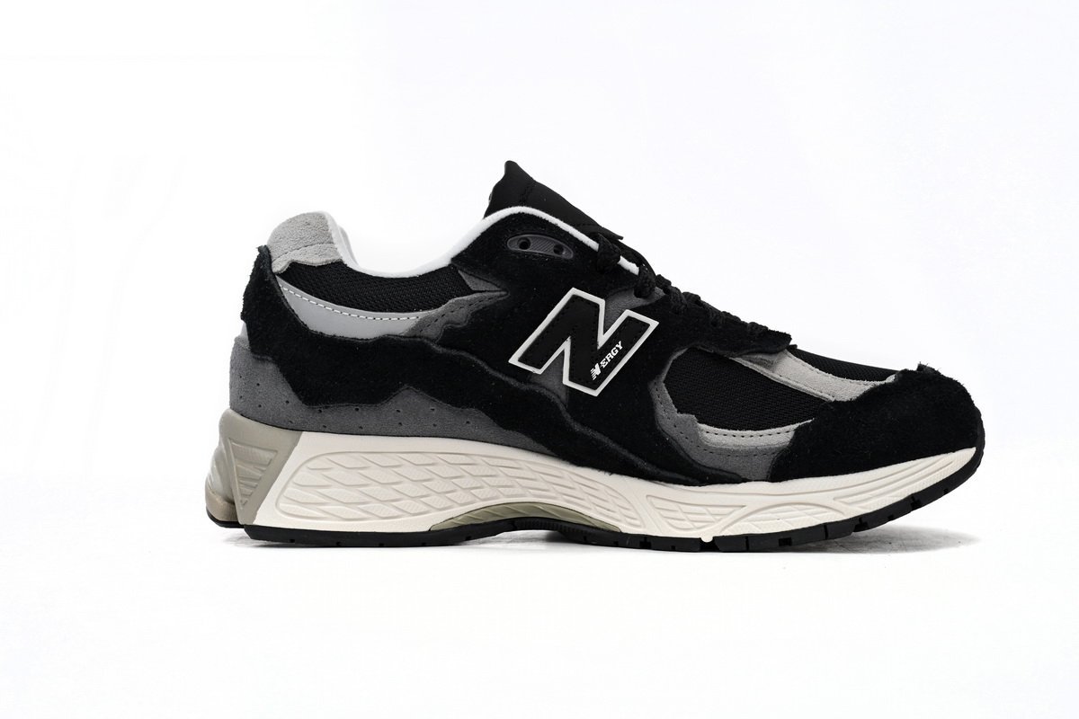 New Balance 2002R Protection Pack Black Grey - Image 2