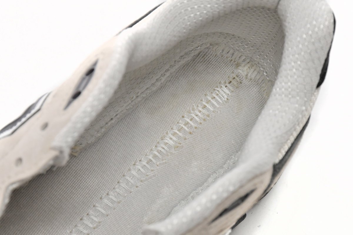 New Balance 990v3 MiUSA Teddy Santis Moonbeam - Image 7