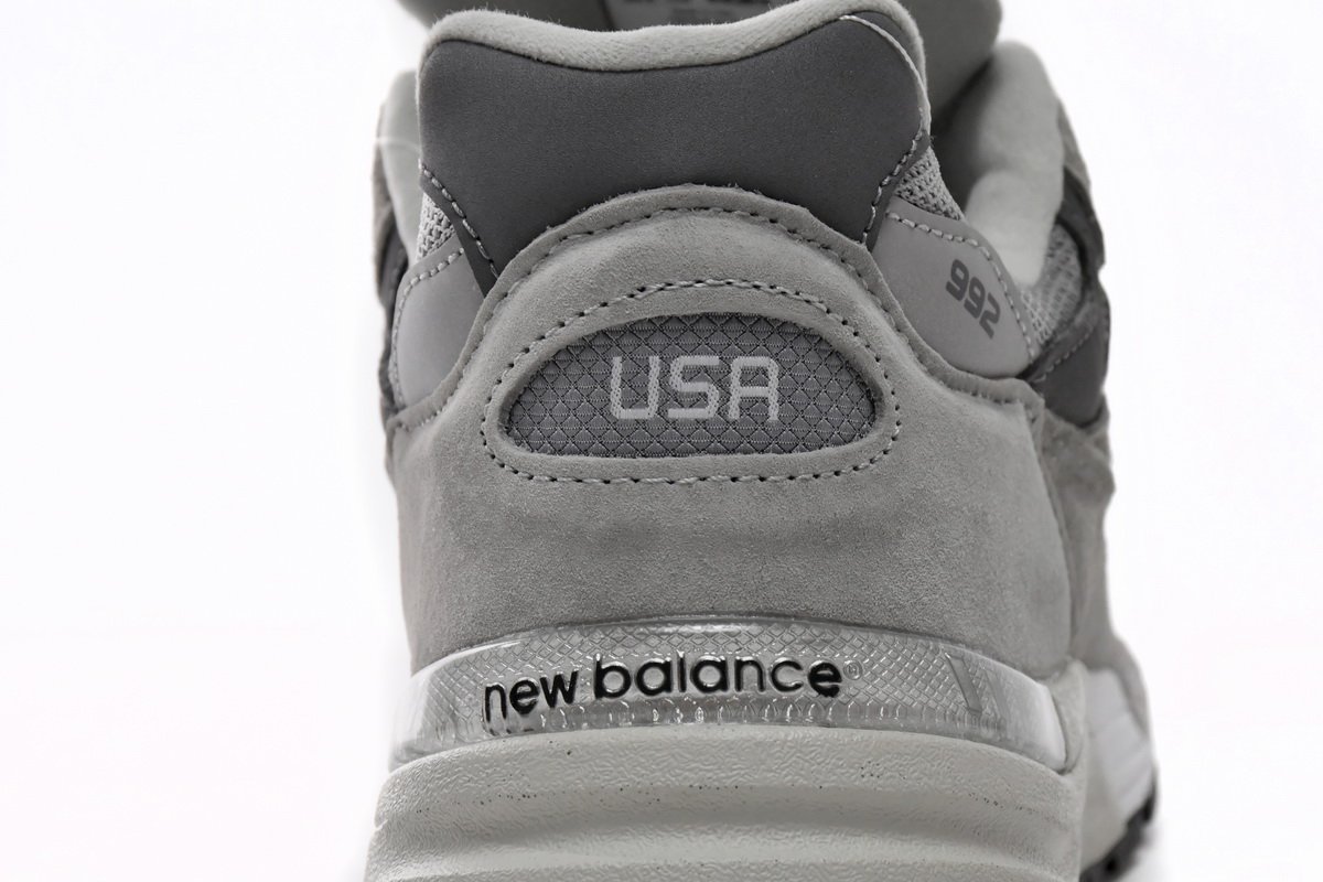 New Balance 992 Grey - Image 11