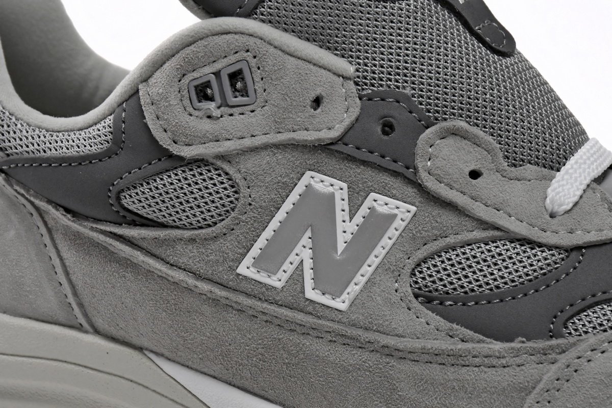 New Balance 992 Grey - Image 3