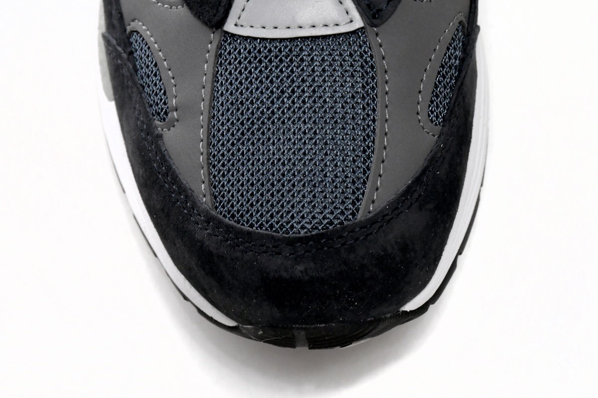 New Balance 992 Navy Grey - Image 5