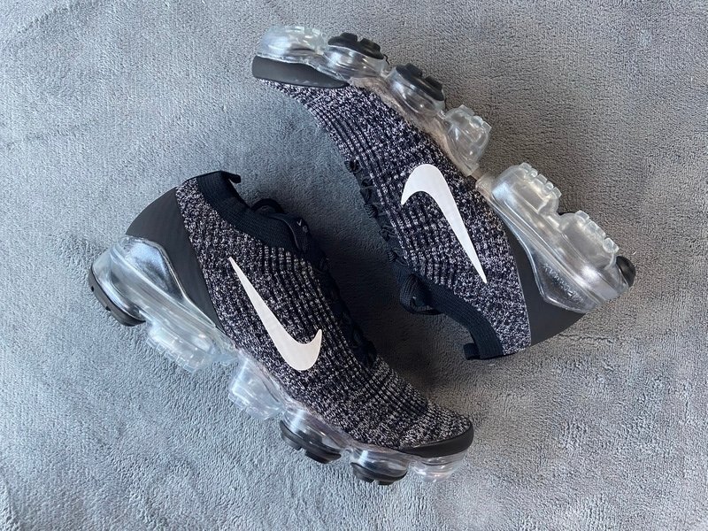 Nike Air VaporMax Flyknit 3 Oreo - Image 12