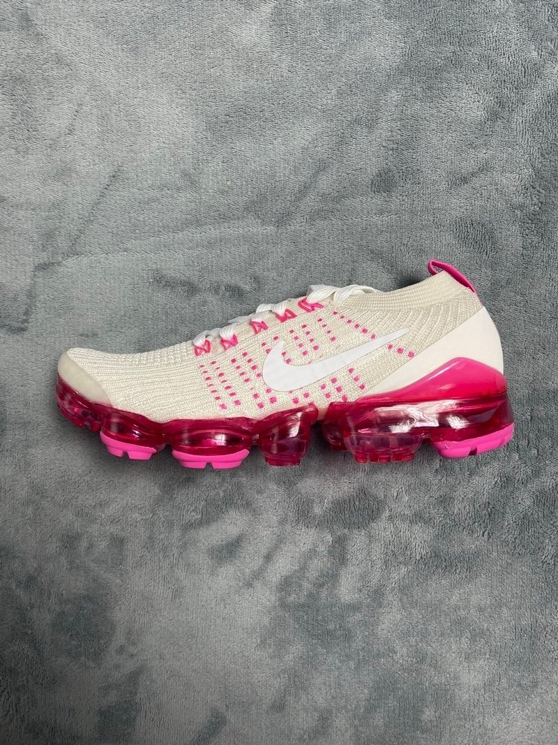 Nike Air VaporMax Flyknit 3 Phantom Laser Fuchsia (W) - Image 2