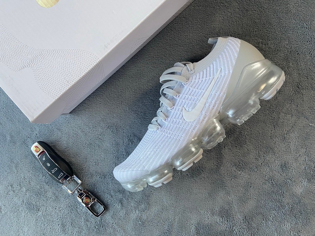 Nike Air VaporMax Flyknit 3 White Pure Platinum - Image 11
