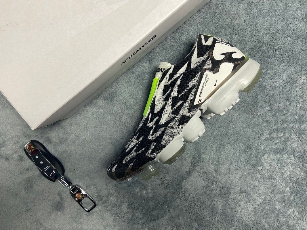 Nike Air VaporMax Moc 2 Acronym Light Bone? - Image 11