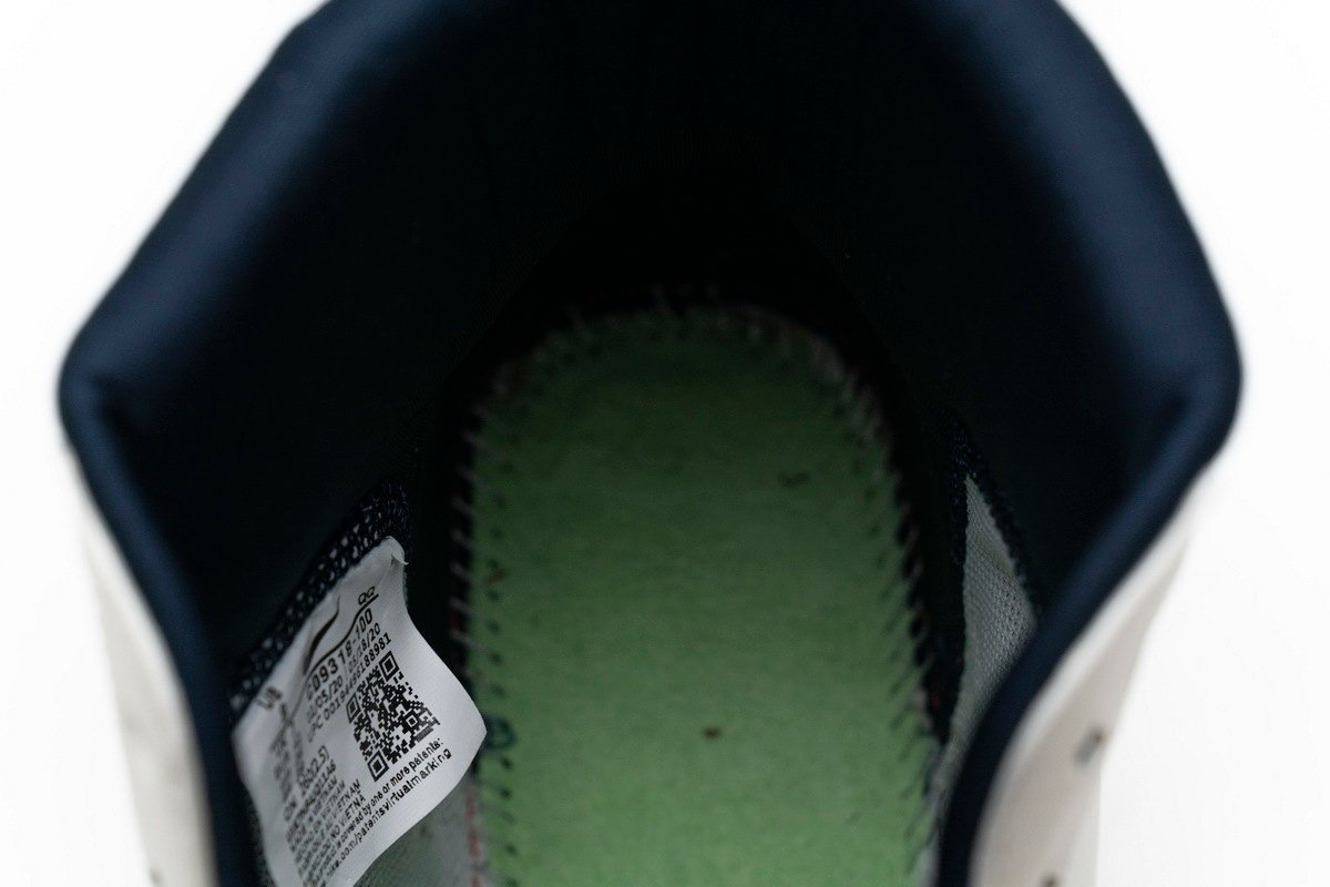 Nike Blazer Mid 77 Vintage QS City Pride - Image 5