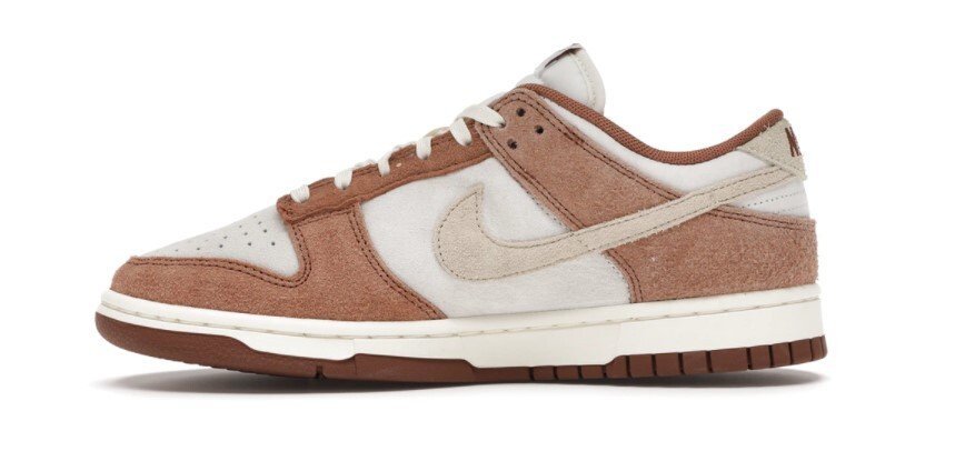 Nike Dunk Low Medium Curry?