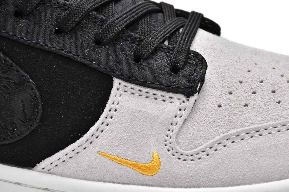 Nike Dunk Low Year of the Tiger (2022) - Image 9