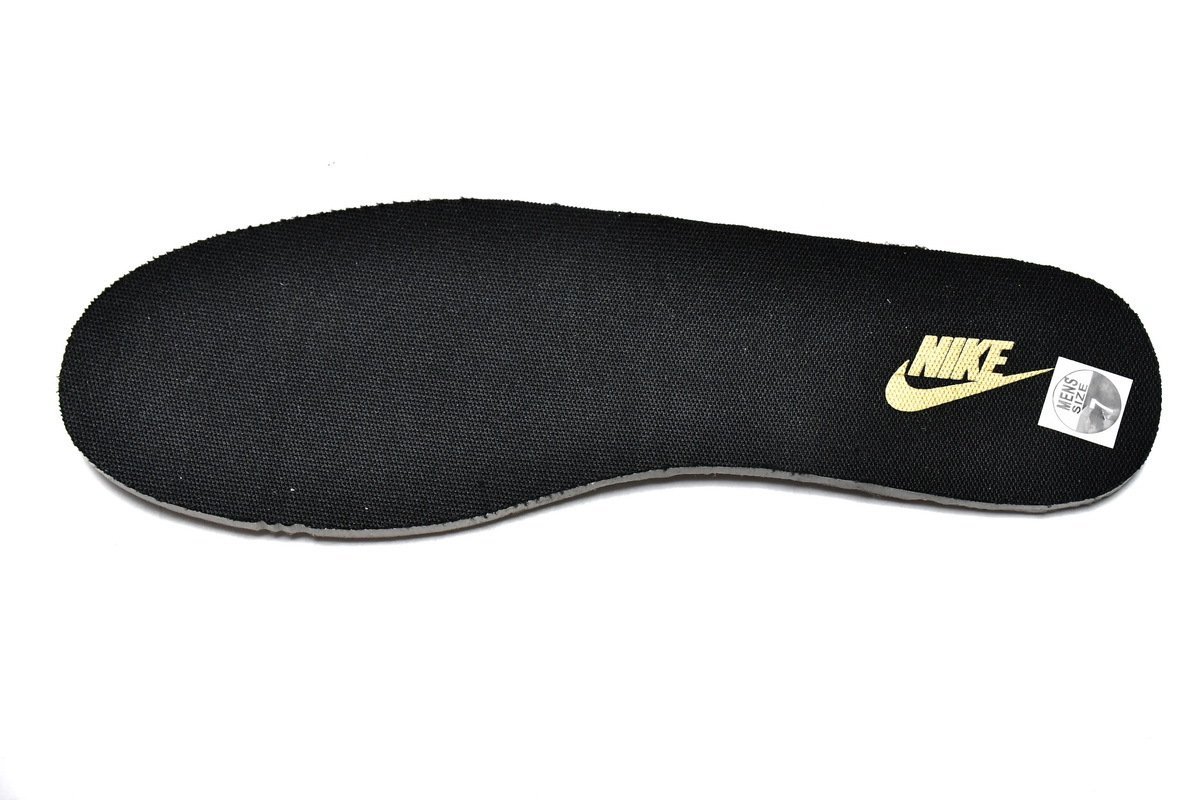 Nike Dunk Low Year of the Tiger (2022) - Image 15