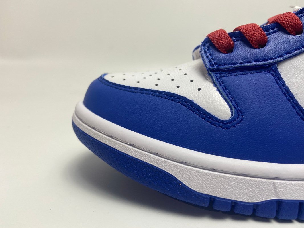 Nike Dunk SB Low GS Royal Red - Image 6