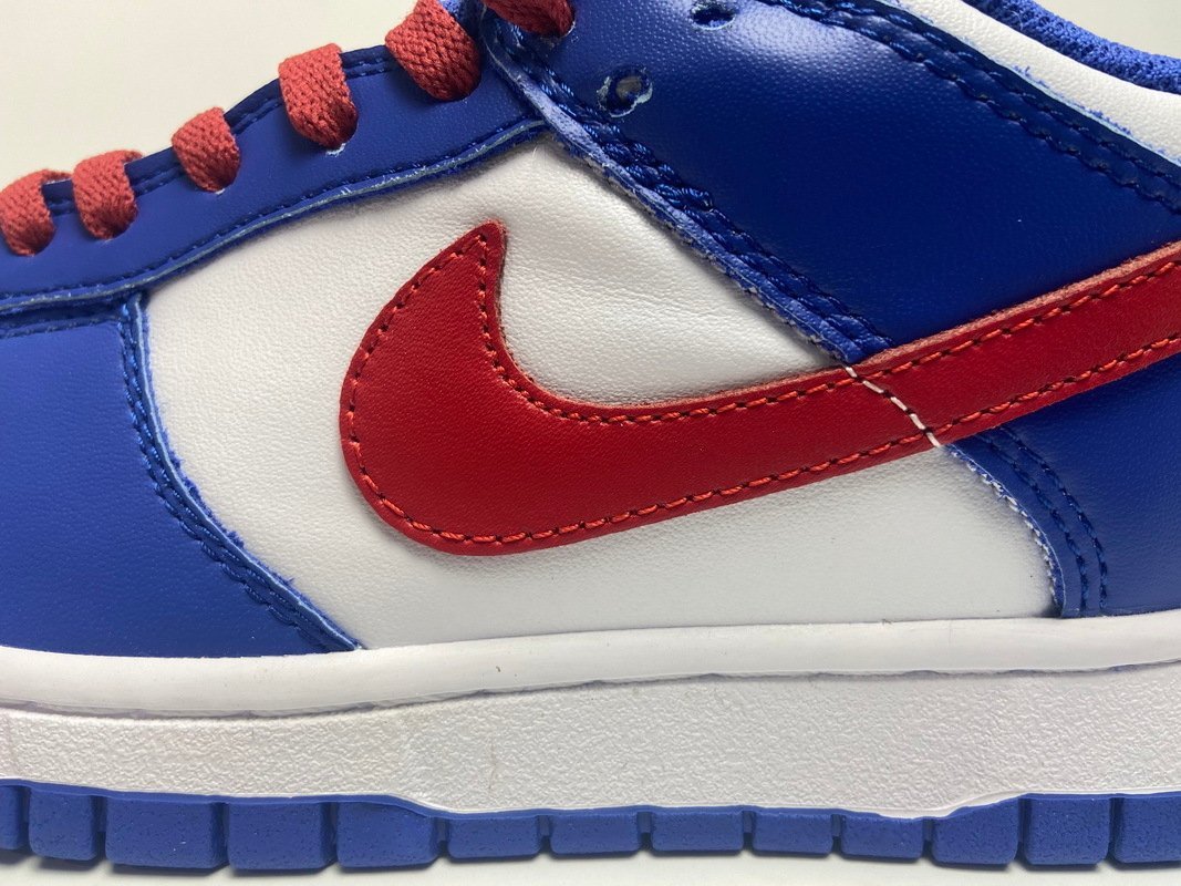 Nike Dunk SB Low GS Royal Red - Image 7