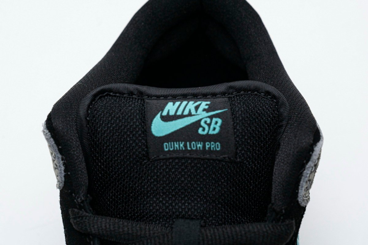 Nike SB Dunk Low atmos Elephant - Image 8