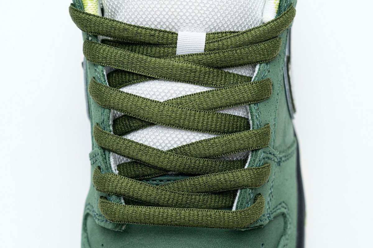 Nike SB Dunk Low Concepts Green Lobster - Image 6