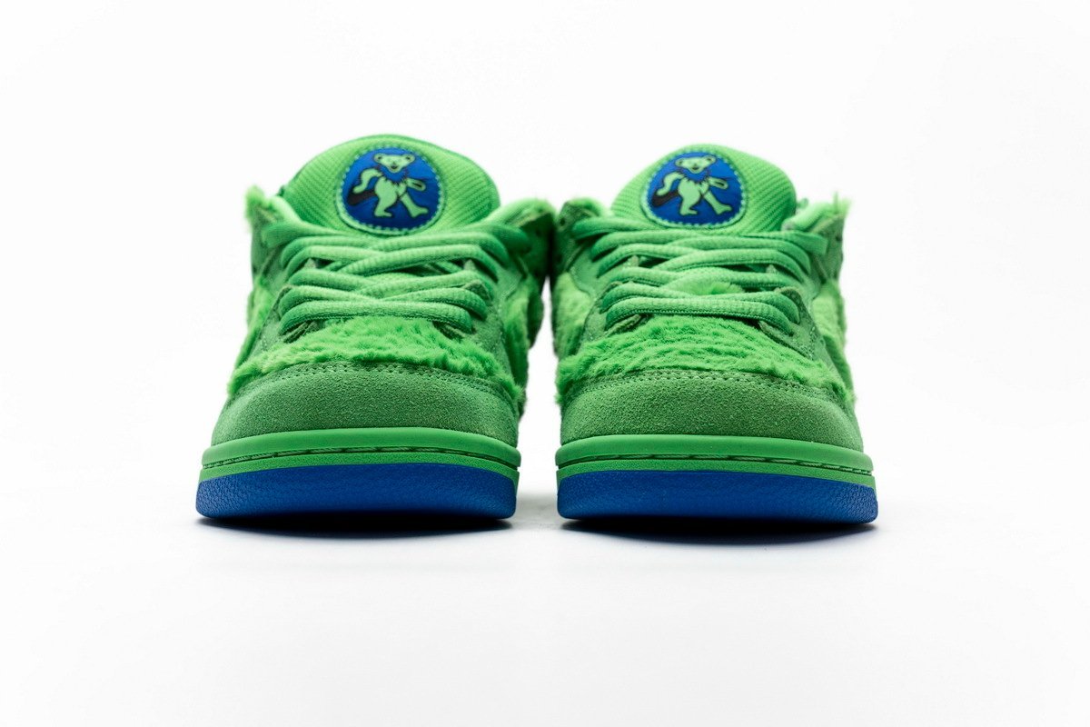 Nike SB Dunk Low Grateful Dead Green Bear - Image 3