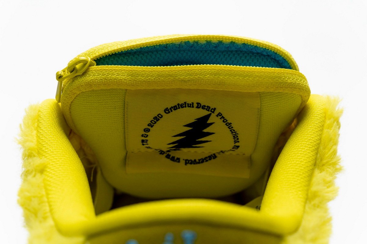 Nike SB Dunk Low Grateful Dead Yellow Bear - Image 13