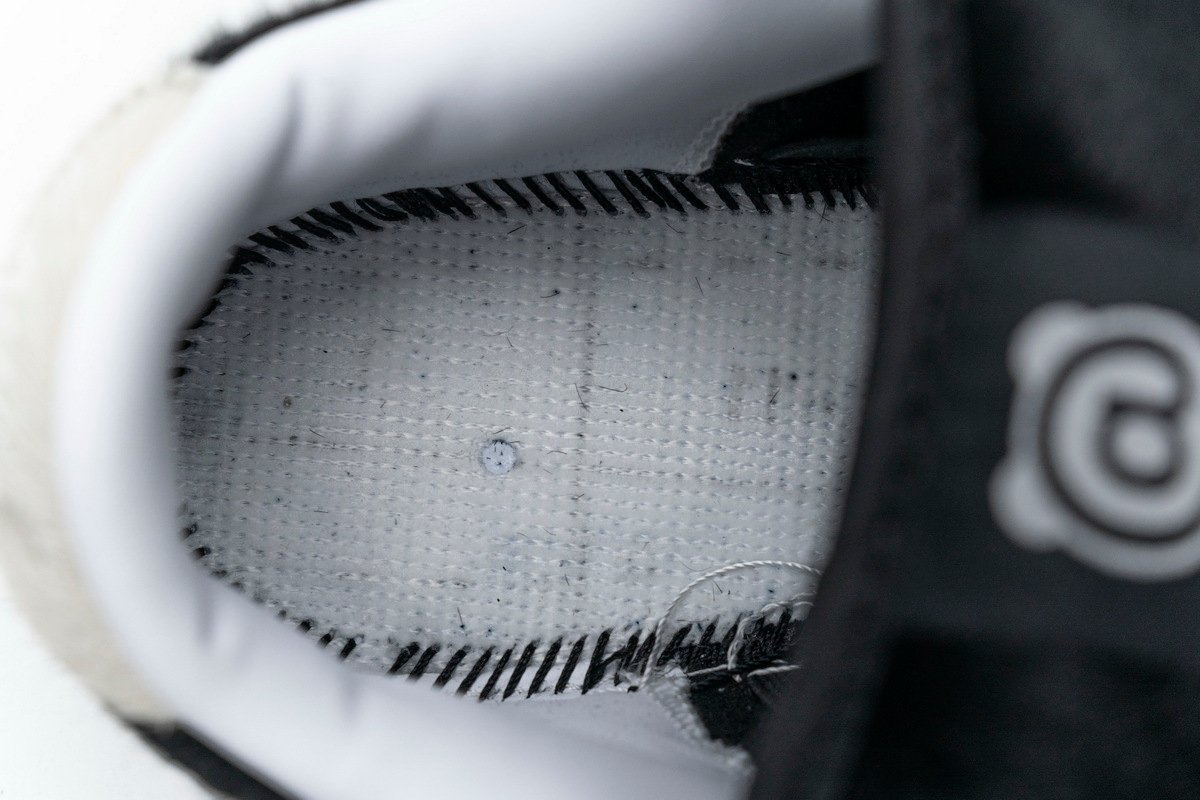 Nike SB Dunk Low Medicom BE@RBRICK - Image 13