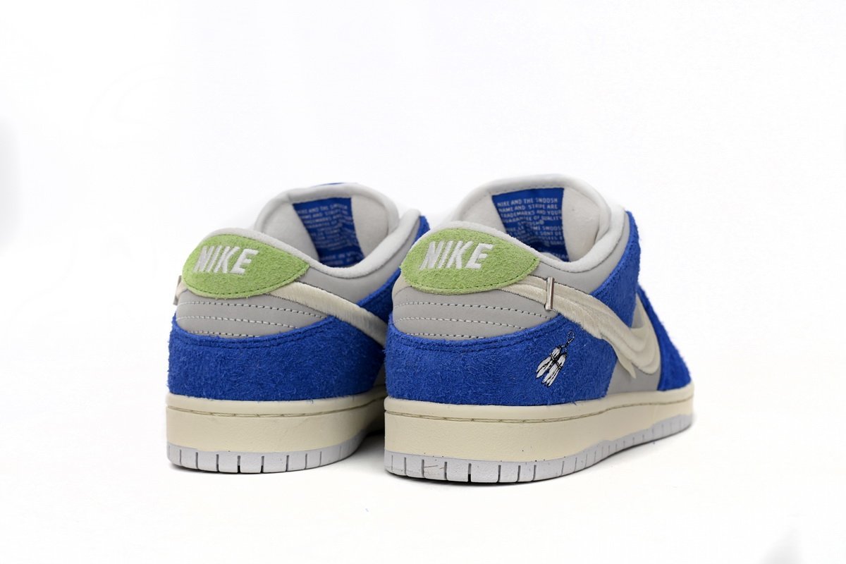Nike SB Dunk Low Pro Fly Streetwear - Image 11