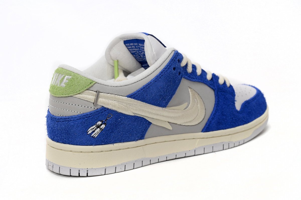 Nike SB Dunk Low Pro Fly Streetwear - Image 3
