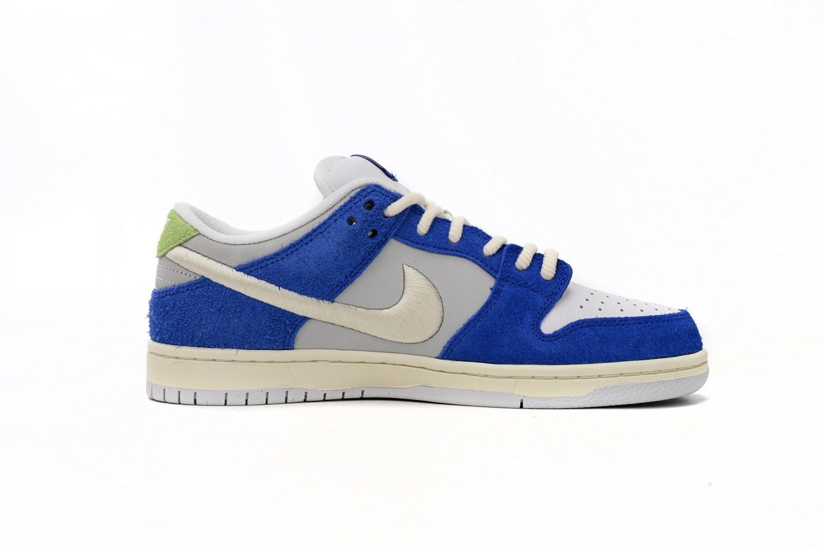 Nike SB Dunk Low Pro Fly Streetwear - Image 2