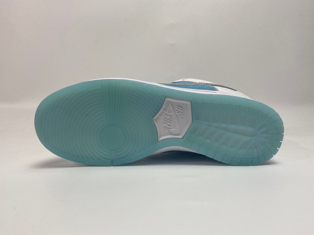 Nike SB Dunk Low Pro FTC Lagoon Pulse - Image 8