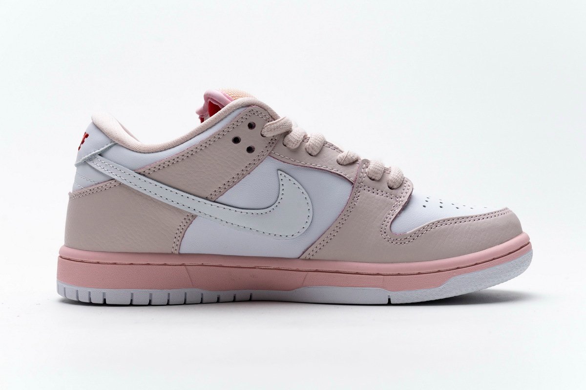 Nike SB Dunk Low PRO OG QS Pink Pigeon - Image 2