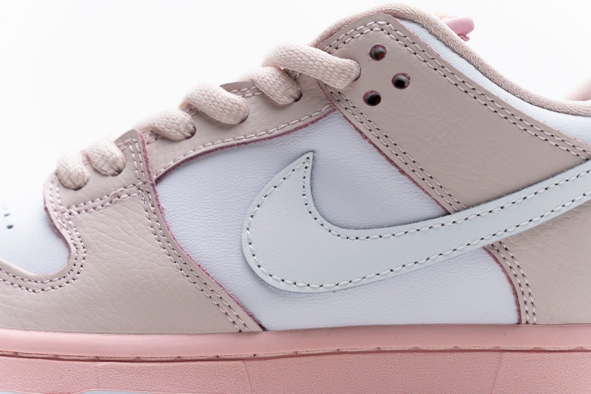 Nike SB Dunk Low PRO OG QS Pink Pigeon - Image 12