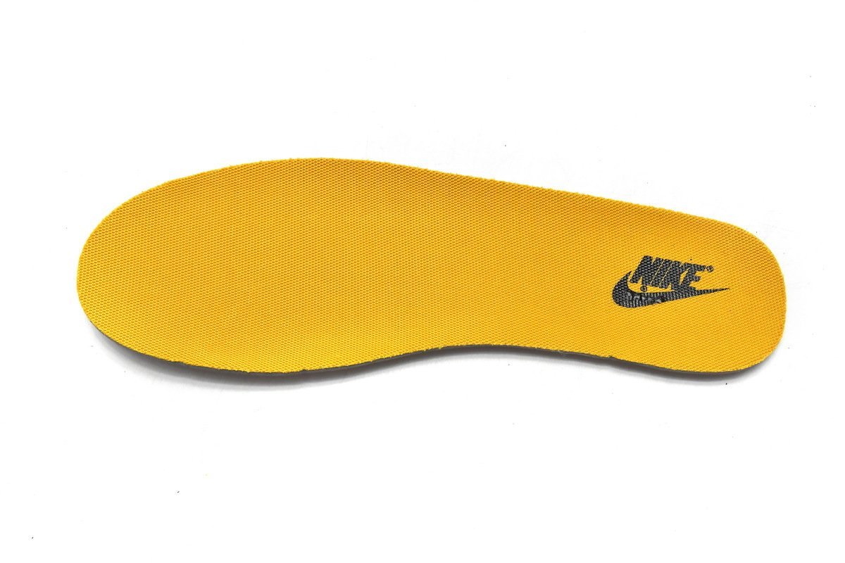 Otomo Katsuhiro x Nike SB Dunk Low Pro Kobe - Image 13