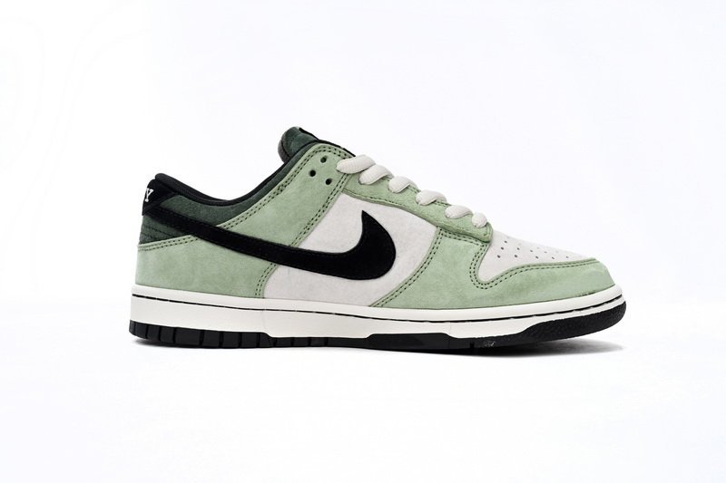 Travis Scott x PlayStation x Nike Dunk Low ?PS5? - Image 2