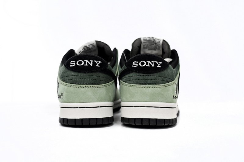 Travis Scott x PlayStation x Nike Dunk Low ?PS5? - Image 11