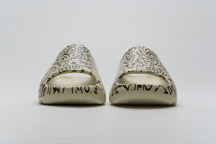 ADIDAS YEEZY SLIDE - Image 5